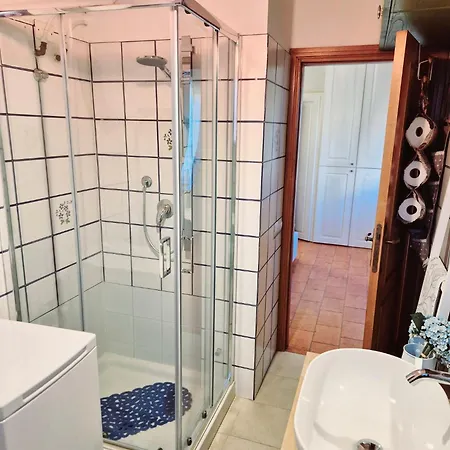 La Casa Di Brandolice Apartment *
